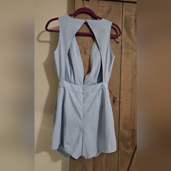 Tobi light blue deep vneck romper. Size smalll - Picture 7 of 11